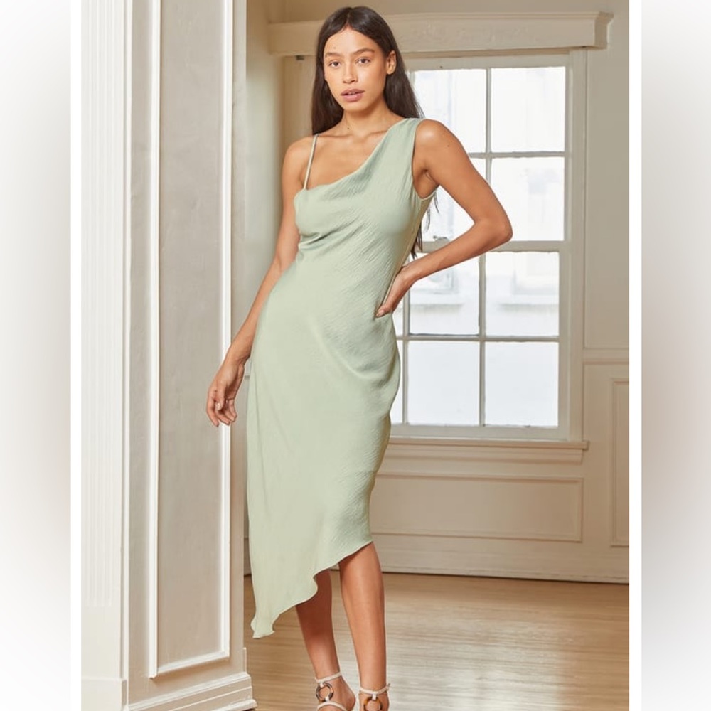 lulus sage green dress